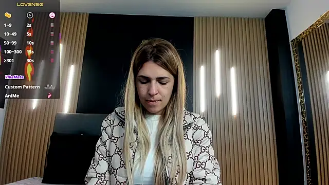 EvaaLovia1 online show from 03/26/26, 01:20