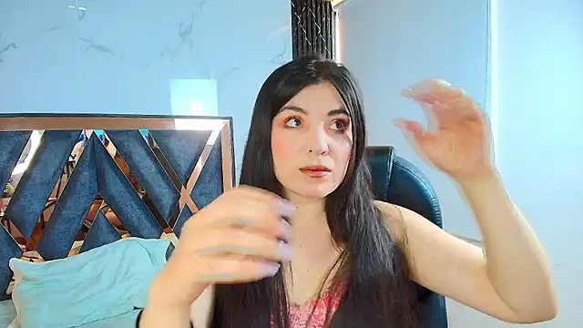 Amara vega online show from 10/09/25, 11:55