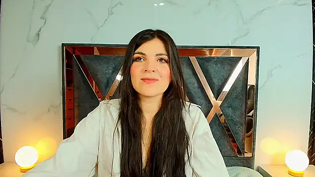 Amara vega online show from 09/25/25, 12:00