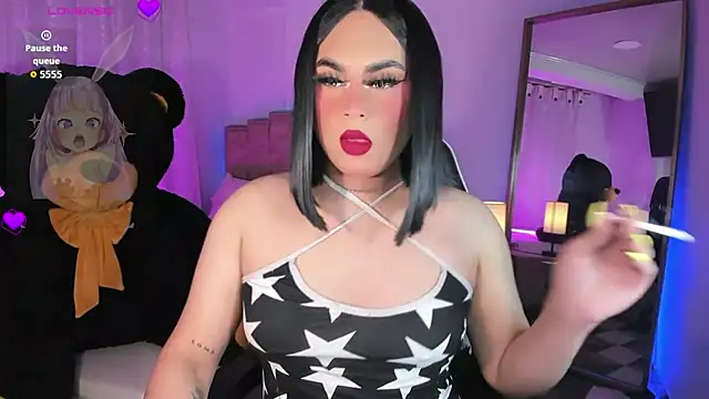 Snapshot of alexia_mattel chatting on 11/04/25, 07:06 alexia mattel online show from 11/04/25, 07:06