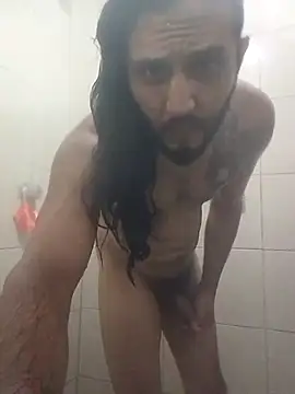 Snapshot of markikijr21 chatting on 10/23/25, 10:52 markikijr21 online show from 10/23/25, 10:52