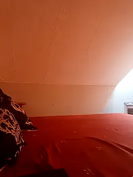 Snapshot of Tiffany35 chatting on 09/08/25, 02:38 Tiffany35 online show from 09/08/25, 02:38