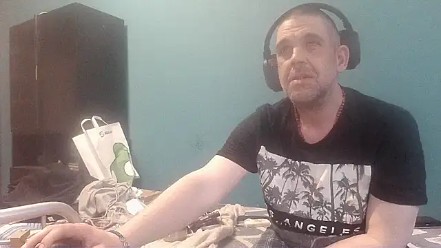 YouWantMe666 online show from 05/20/26, 03:58