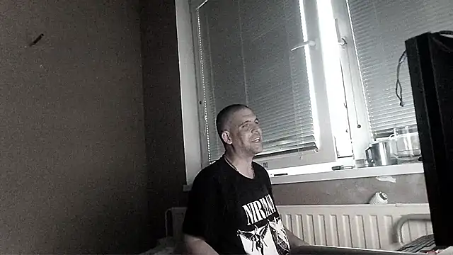 YouWantMe666 online show from 06/25/26, 07:08