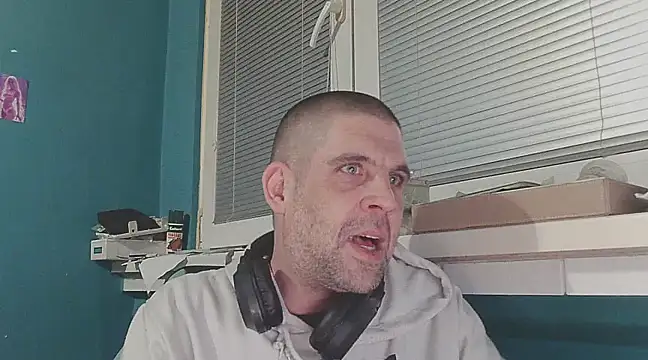 YouWantMe666 online show from 02/13/25, 11:47