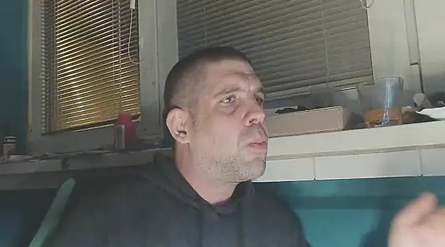YouWantMe666 online show from 02/19/25, 10:53