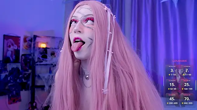 Carolina Leep online show from 11/01/25, 02:55