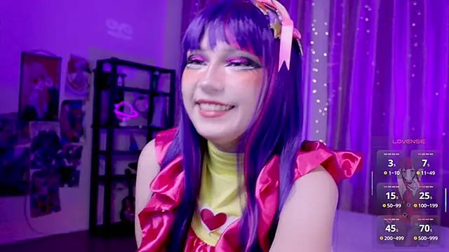 Carolina Leep online show from 10/07/25, 02:07