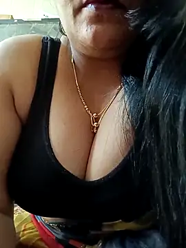 Snapshot of sneha_rose chatting on 02/18/25, 06:15 sneha rose online show from 02/18/25, 06:15
