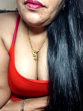 Snapshot of sneha_rose chatting on 07/17/26, 05:54 sneha rose online show from 07/17/26, 05:54