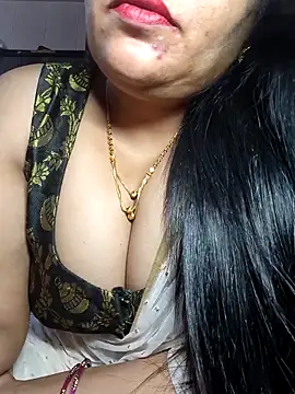 sneha rose online show from 05/04/26, 04:32