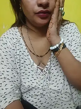 Snapshot of Sexyranibhabhi chatting on 05/23/26, 03:00 Sexyranibhabhi online show from 05/23/26, 03:00