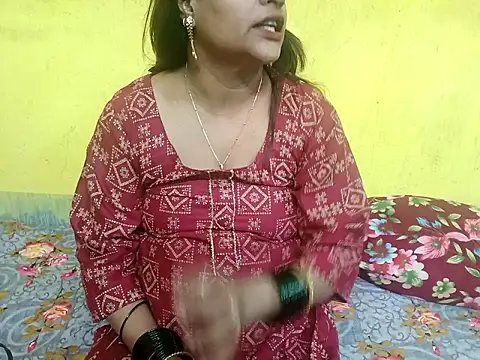 Snapshot of Sexyranibhabhi chatting on 11/28/25, 01:55 Sexyranibhabhi online show from 11/28/25, 01:55