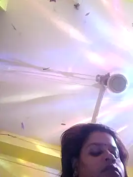 Snapshot of Sexyranibhabhi chatting on 04/21/26, 02:47 Sexyranibhabhi online show from 04/21/26, 02:47