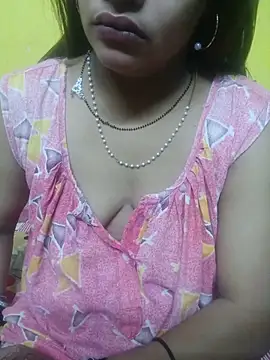 Snapshot of Sexyranibhabhi chatting on 06/21/26, 02:17 Sexyranibhabhi online show from 06/21/26, 02:17
