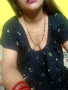 Snapshot of Sexyranibhabhi chatting on 04/18/26, 02:25 Sexyranibhabhi online show from 04/18/26, 02:25