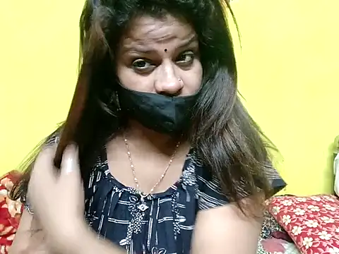 Snapshot of Sexyranibhabhi chatting on 11/11/25, 02:39 Sexyranibhabhi online show from 11/11/25, 02:39