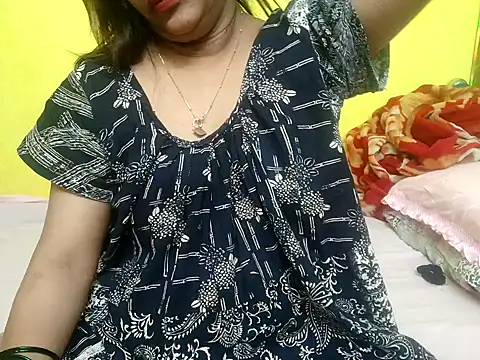 Snapshot of Sexyranibhabhi chatting on 12/02/25, 04:14 Sexyranibhabhi online show from 12/02/25, 04:14