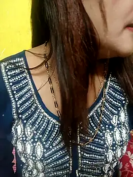 Snapshot of Sexyranibhabhi chatting on 04/30/26, 02:35 Sexyranibhabhi online show from 04/30/26, 02:35