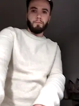 pedrolitoo1203 online show from 12/18/24, 05:42