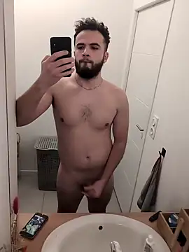 pedrolitoo1203 online show from 02/02/25, 03:49