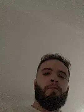 pedrolitoo1203 online show from 01/10/25, 03:48