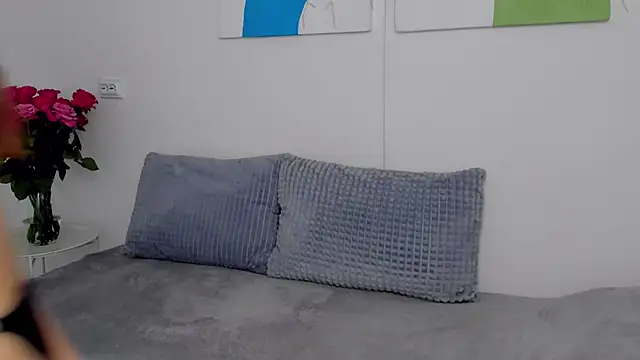 SelenaRousey online show from 11/20/25, 07:09