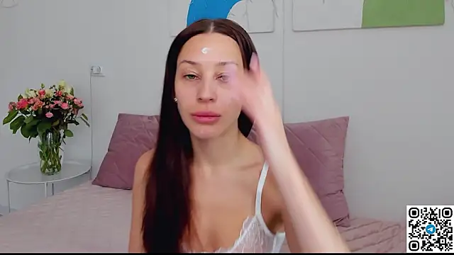 SelenaRousey online show from 03/21/26, 07:20