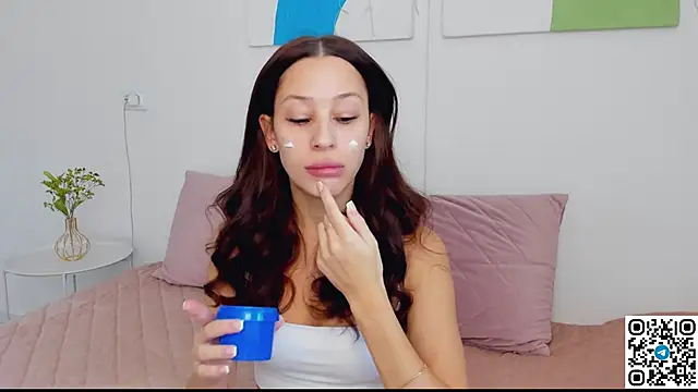 SelenaRousey online show from 03/30/26, 06:59