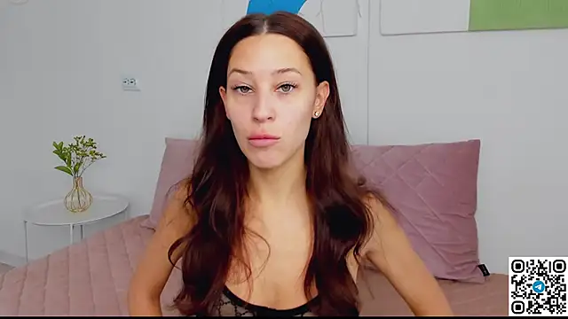 SelenaRousey online show from 03/28/26, 09:21