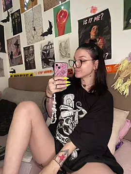 MoonAgnes online show from 07/08/26, 04:35