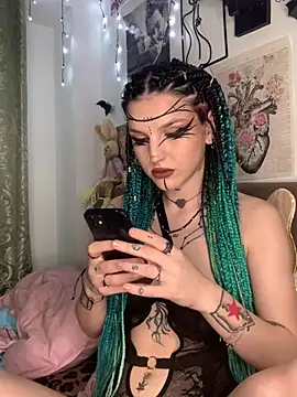 MoonAgnes online show from 06/26/26, 01:17