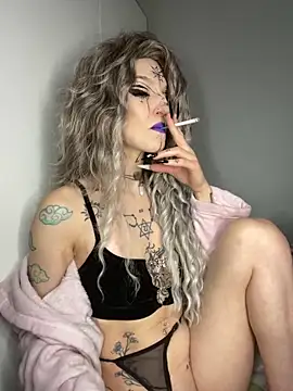 MoonAgnes online show from 02/25/26, 07:14