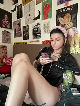 MoonAgnes online show from 07/21/26, 06:26