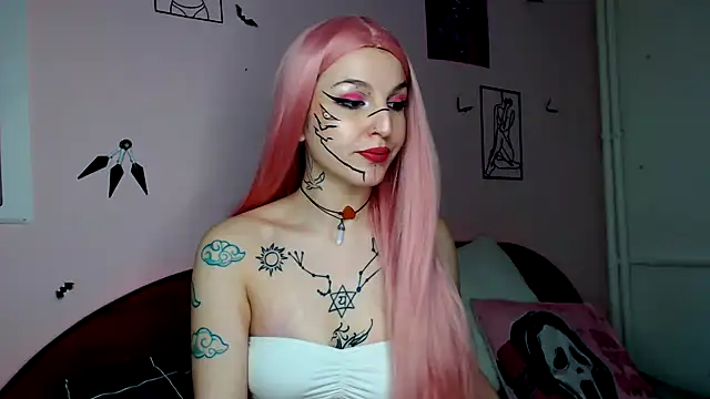 MoonAgnes online show from 02/02/25, 03:32