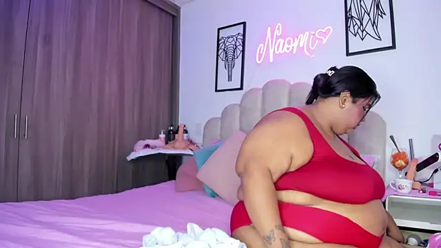 NaomiAsha online show from 04/05/26, 08:26