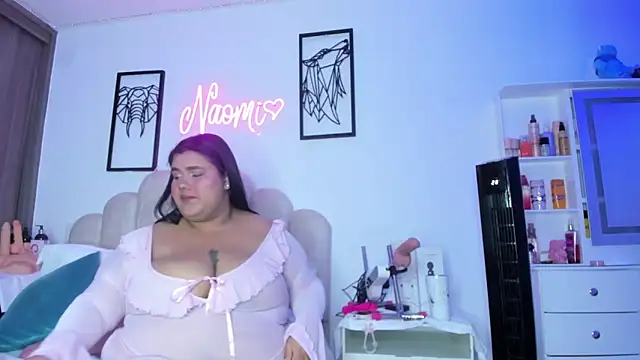 NaomiAsha online show from 04/12/26, 08:45