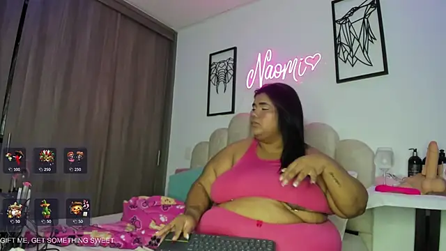Snapshot of NaomiAsha chatting on 05/04/26, 12:30 NaomiAsha online show from 05/04/26, 12:30