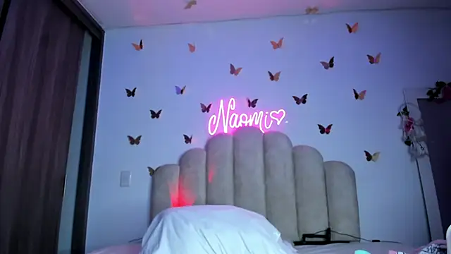 NaomiAsha online show from 10/25/25, 11:38