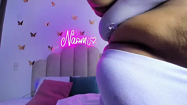 NaomiAsha online show from 12/15/25, 07:52