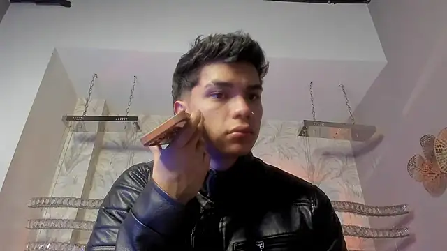AndyPalmer  online show from 02/12/25, 04:33