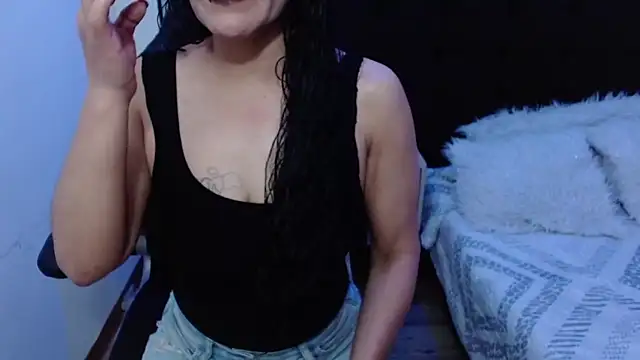 AlexandraJones  online show from 09/27/25, 01:12