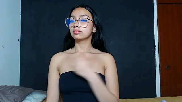Snapshot of Stefanygp chatting on 02/28/25, 03:15 Stefanygp online show from 02/28/25, 03:15