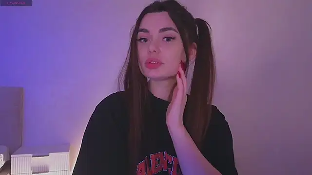 Sandrikta online show from 02/19/25, 11:46