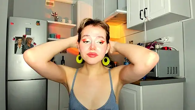 Niky  Jess online show from 03/06/25, 08:09