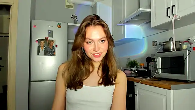 Niky  Jess online show from 02/13/25, 02:09