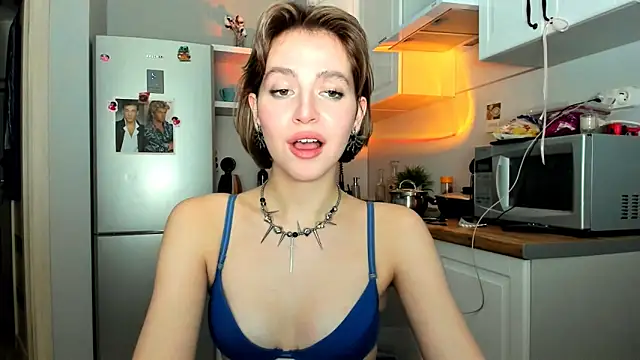 Niky  Jess online show from 03/02/25, 06:35