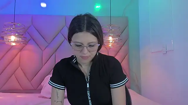 AngelaaCute  online show from 06/16/26, 11:54