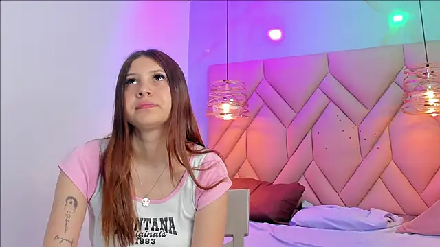 AngelaaCute  online show from 02/22/26, 12:18