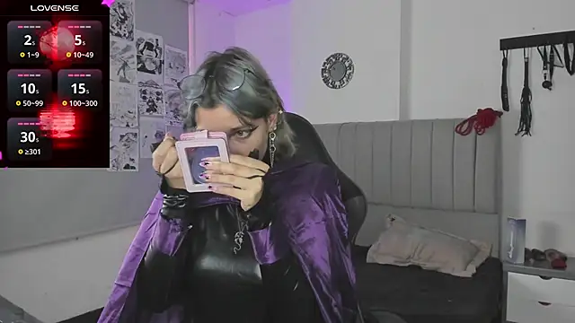 SukiFuyu  online show from 02/27/25, 12:56